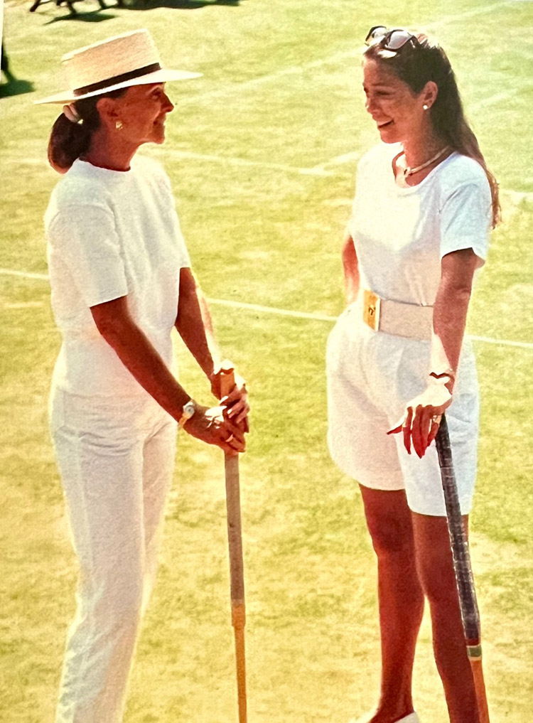 Ruth Orthwein and her daughter Robin O’Connor, 1988.